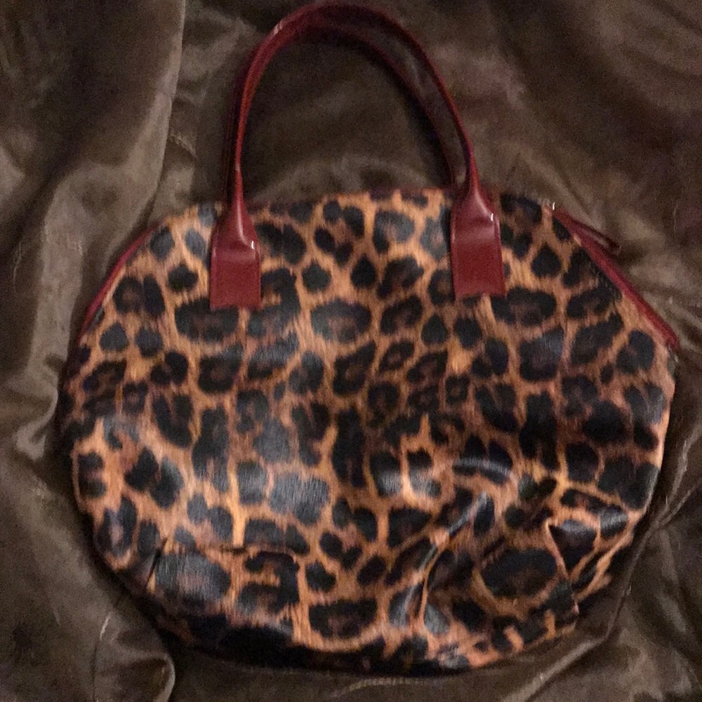 Animal print pocket book